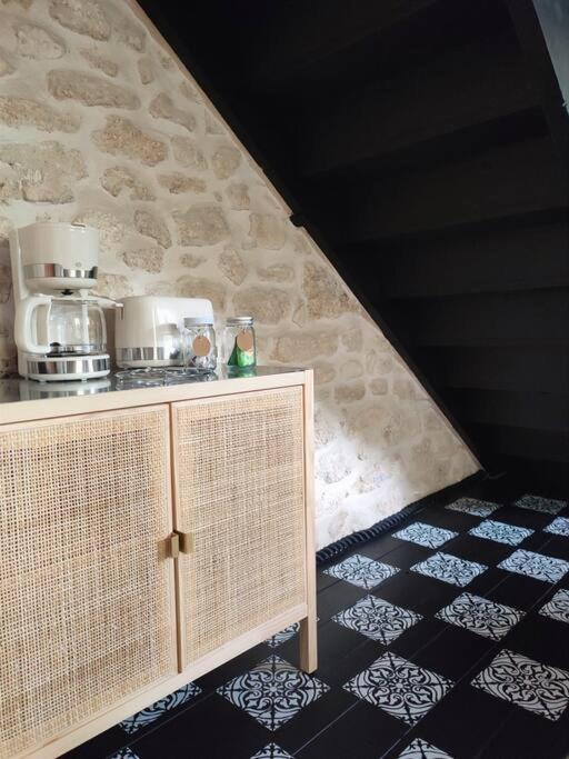 Uzes Medievale L'Ecrin D'Amalia Extérieur photo